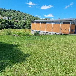 Terreno, no bairro Linha 40 em Caxias do Sul para Comprar