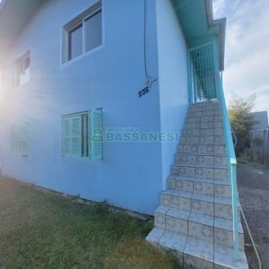 Casa com 80m², 3 dormitórios, no bairro Santa Lúcia em Caxias do Sul para Alugar