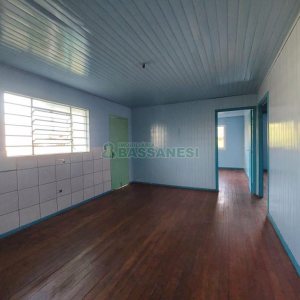 Casa com 80m², 3 dormitórios, no bairro Santa Lúcia em Caxias do Sul para Alugar