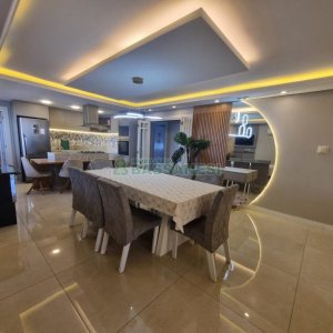 Apto Mobiliado com 250m², 3 dormitórios, 3 vagas, no bairro Morada dos Alpes em Caxias do Sul para Alugar