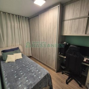 Apto Mobiliado com 64m², 2 dormitórios, 1 vaga, no bairro São Luiz em Caxias do Sul para Alugar