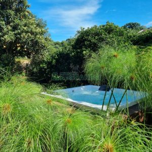 Casa com 250m², 3 dormitórios, 4 vagas, no bairro Salgado Filho em Caxias do Sul para Alugar