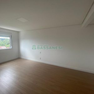 Apartamento com 84m², 2 dormitórios, 1 vaga, no bairro Salgado Filho em Caxias do Sul para Alugar