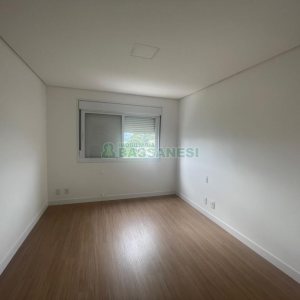 Apartamento com 84m², 2 dormitórios, 1 vaga, no bairro Salgado Filho em Caxias do Sul para Alugar