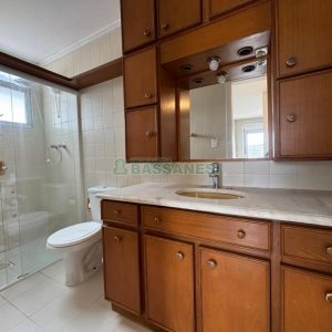 Apartamento com 50m², 1 dormitório, no bairro São Pelegrino em Caxias do Sul para Alugar