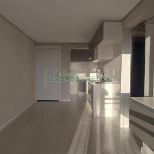 Apartamento com 58m², 2 dormitórios, 1 vaga, no bairro Vinhedos em Caxias do Sul para Alugar