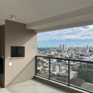 Apartamento com 110m², 3 dormitórios, 2 vagas, no bairro Petrópolis em Caxias do Sul para Alugar ou Comprar