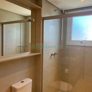 Apartamento com 110m², 3 dormitórios, 2 vagas, no bairro Petrópolis em Caxias do Sul para Alugar ou Comprar