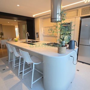 Apartamento com 178m², 2 dormitórios, 2 vagas, no bairro Exposição em Caxias do Sul para Comprar