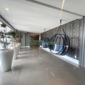 Apartamento com 178m², 2 dormitórios, 2 vagas, no bairro Exposição em Caxias do Sul para Comprar