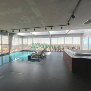 Apartamento com 178m², 2 dormitórios, 2 vagas, no bairro Exposição em Caxias do Sul para Comprar