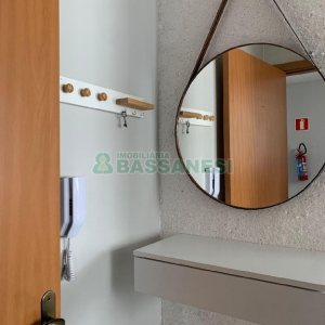 Apto Mobiliado com 47m², 2 dormitórios, 1 vaga, no bairro Bela Vista em Caxias do Sul para Alugar