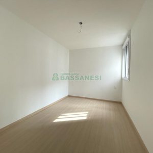 Apto Mobiliado com 47m², 2 dormitórios, 1 vaga, no bairro Bela Vista em Caxias do Sul para Alugar