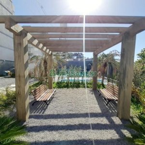 Apto Mobiliado com 47m², 2 dormitórios, 1 vaga, no bairro Bela Vista em Caxias do Sul para Alugar