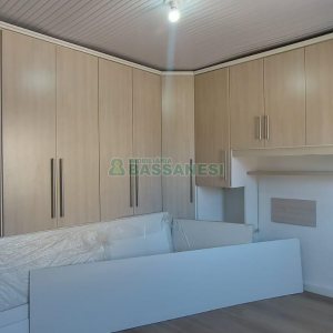 Casa com 263m², 3 dormitórios, 2 vagas, no bairro Charqueadas em Caxias do Sul para Alugar