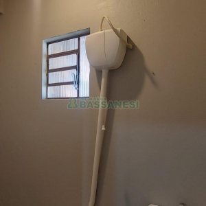 Casa com 263m², 3 dormitórios, 2 vagas, no bairro Charqueadas em Caxias do Sul para Alugar