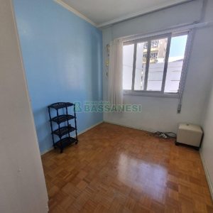 Apartamento com 80m², 3 dormitórios, no bairro São Pelegrino em Caxias do Sul para Alugar