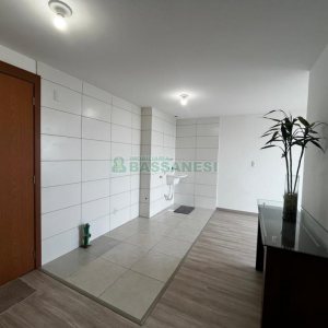 Apartamento com 60m², 2 dormitórios, 1 vaga, no bairro Petrópolis em Caxias do Sul para Alugar