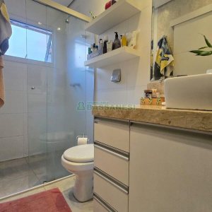 Predio com 422m², 6 vagas, no bairro São Leopoldo em Caxias do Sul para Comprar