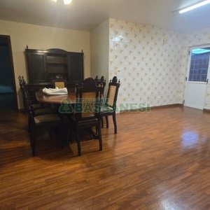 Predio com 422m², 6 vagas, no bairro São Leopoldo em Caxias do Sul para Comprar