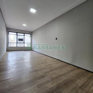 Sala com 61m², no bairro São Pelegrino em Caxias do Sul para Alugar