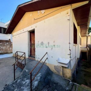 Casa com 314m², 3 dormitórios, 2 vagas, no bairro Cinqüentenário em Caxias do Sul para Alugar