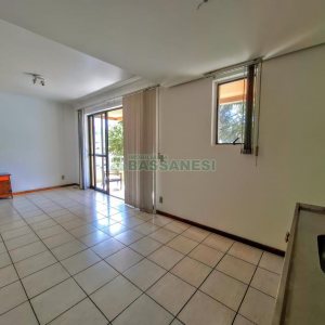 Apartamento com 50m², 1 dormitório, 1 vaga, no bairro Centro em Caxias do Sul para Alugar