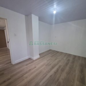 Casa com 80m², no bairro Centro em Caxias do Sul para Alugar