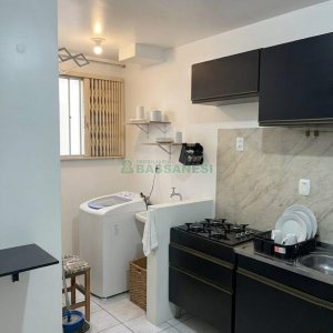 Apartamento com 62m², 2 dormitórios, 1 vaga, no bairro Interlagos em Caxias do Sul para Alugar