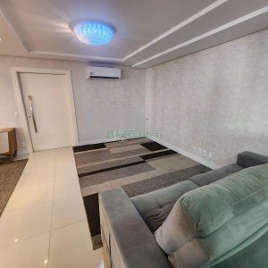 Apto Mobiliado com 152m², 3 dormitórios, 2 vagas, no bairro Panazzolo em Caxias do Sul para Alugar