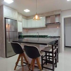 Apto Mobiliado com 152m², 3 dormitórios, 2 vagas, no bairro Panazzolo em Caxias do Sul para Alugar