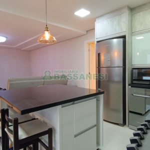 Apto Mobiliado com 152m², 3 dormitórios, 2 vagas, no bairro Panazzolo em Caxias do Sul para Alugar