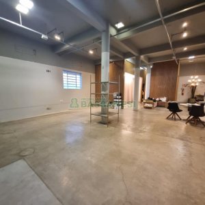 Loja com 115m², no bairro Pio X em Caxias do Sul para Alugar