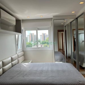 Apto Mobiliado com 80m², 3 dormitórios, 2 vagas, no bairro Madureira em Caxias do Sul para Alugar