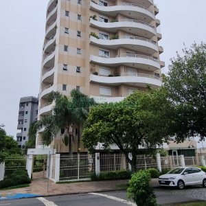 Apartamento com 179m², 3 dormitórios, 3 vagas, no bairro Exposição em Caxias do Sul para Comprar