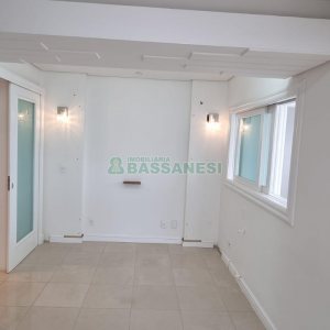 Apartamento com 179m², 3 dormitórios, 3 vagas, no bairro Exposição em Caxias do Sul para Comprar