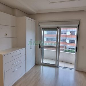 Apartamento com 179m², 3 dormitórios, 3 vagas, no bairro Exposição em Caxias do Sul para Comprar