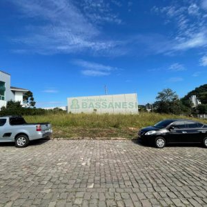 Terreno, no bairro São Luiz em Caxias do Sul para Comprar