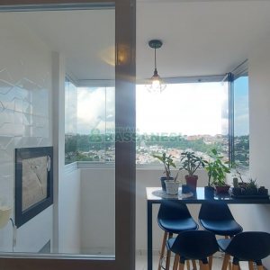 Apto Mobiliado com 54m², 2 dormitórios, no bairro Vila Verde em Caxias do Sul para Alugar