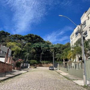 Terreno, no bairro São Luiz em Caxias do Sul para Comprar