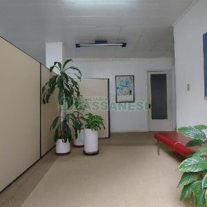 Casa Comercial com 105m², no bairro Centro em Caxias do Sul para Alugar ou Comprar