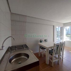 Apto Mobiliado com 40m², 1 dormitório, no bairro Presidente Vargas em Caxias do Sul para Alugar