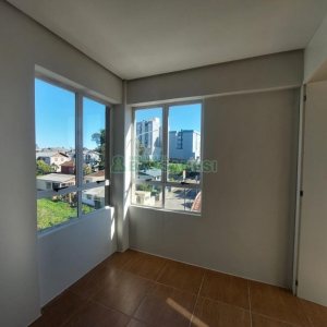 Apto Mobiliado com 40m², 1 dormitório, no bairro Presidente Vargas em Caxias do Sul para Alugar