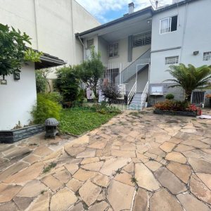 Casa com 250m², 4 dormitórios, 3 vagas, no bairro Nossa Senhora de Lourdes em Caxias do Sul para Comprar