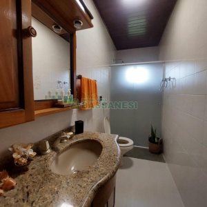 Chácara com 240m², 3 dormitórios, 2 vagas, no bairro Vila Seca em Caxias do Sul para Alugar