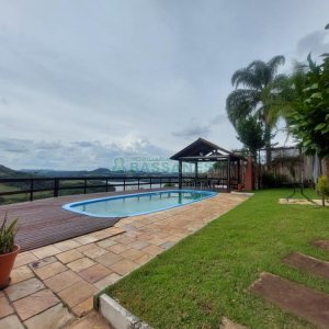 Chácara com 240m², 3 dormitórios, 2 vagas, no bairro Vila Seca em Caxias do Sul para Alugar