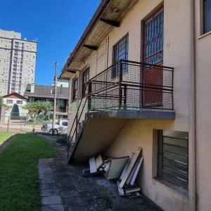 Casa com 240356m², 3 dormitórios, no bairro Nossa Senhora de Lourdes em Caxias do Sul para Comprar