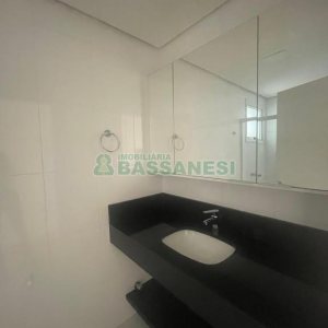 Apartamento com 84m², 2 dormitórios, 1 vaga, no bairro Salgado Filho em Caxias do Sul para Alugar