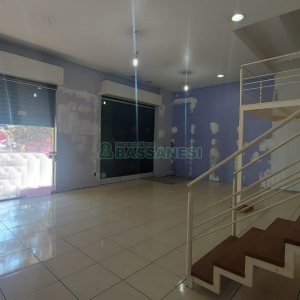 Loja com 56m², no bairro Centro em Caxias do Sul para Alugar