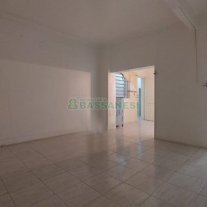 Loja com 56m², no bairro Centro em Caxias do Sul para Alugar